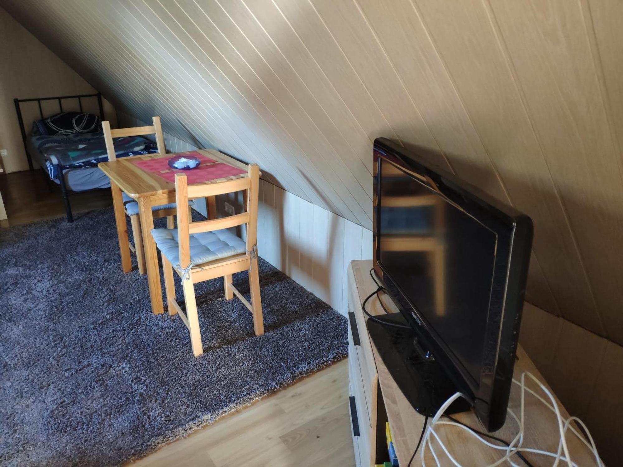 Ferienwohnung Mit 123Qm Fuer 8 Personen Mit Sehr Grossem Garten, Einfache Innen-Ausstattung Lipsk Zewnętrze zdjęcie