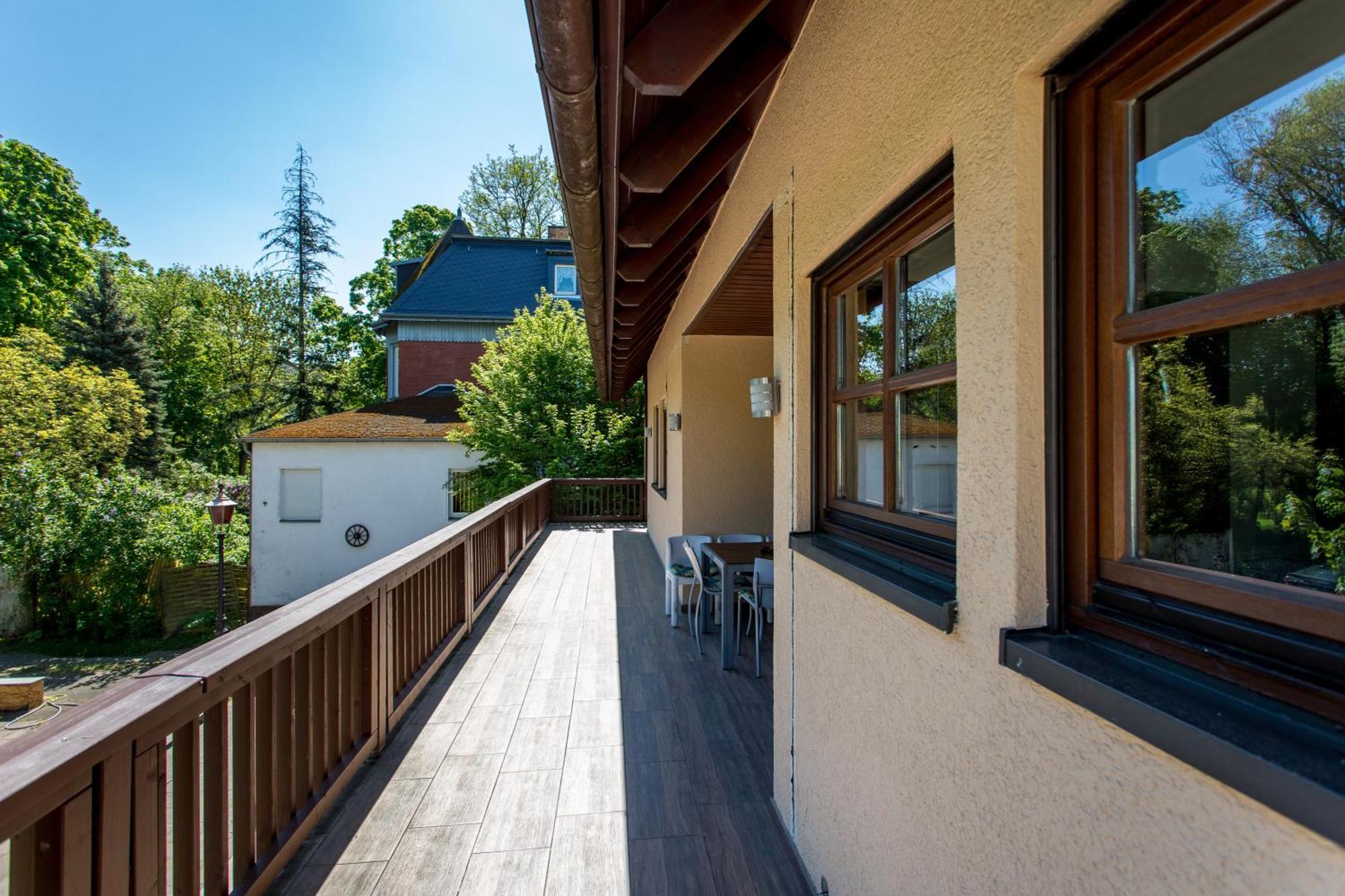Ferienwohnung Mit 123Qm Fuer 8 Personen Mit Sehr Grossem Garten, Einfache Innen-Ausstattung Lipsk Zewnętrze zdjęcie
