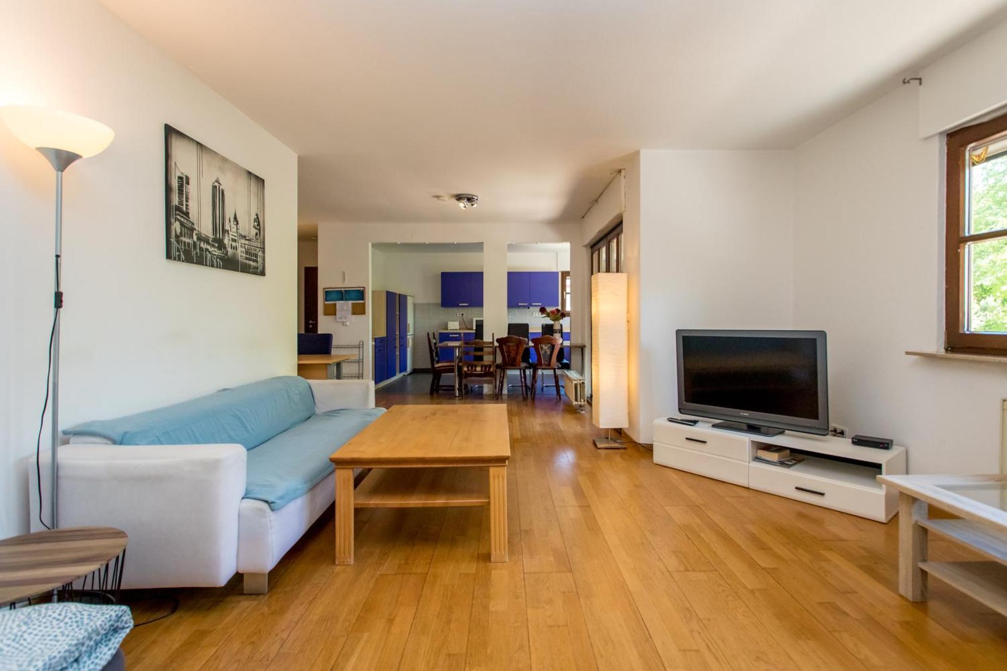 Ferienwohnung Mit 123Qm Fuer 8 Personen Mit Sehr Grossem Garten, Einfache Innen-Ausstattung Lipsk Zewnętrze zdjęcie